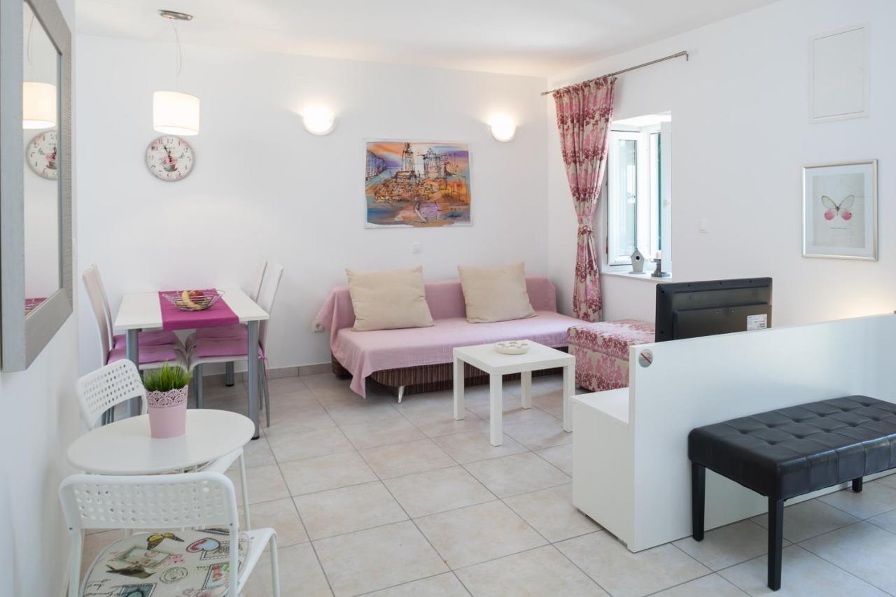 Apartment Bura 1 Makarska Buitenkant foto