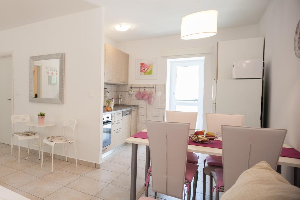 Apartment Bura 1 Makarska Buitenkant foto